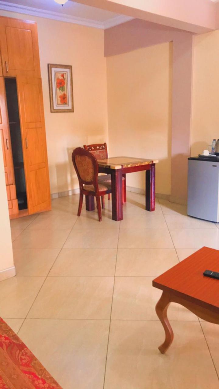 Charleston Hotel Accra Ruang foto